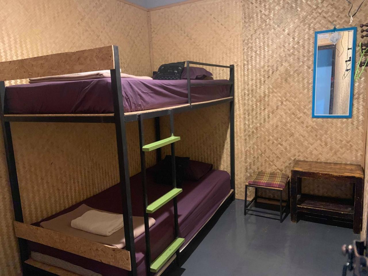 J Giant Hostel Chiang Mai Bagian luar foto